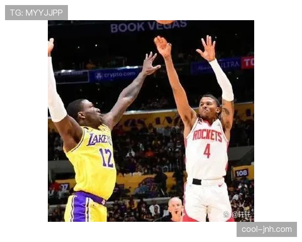 杰伦·格林突破得分效率提升显著 拉开球队外线火力差距